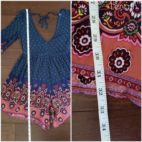 Deep V flowy lightweight floral paisley romper - Picture 11 of 12